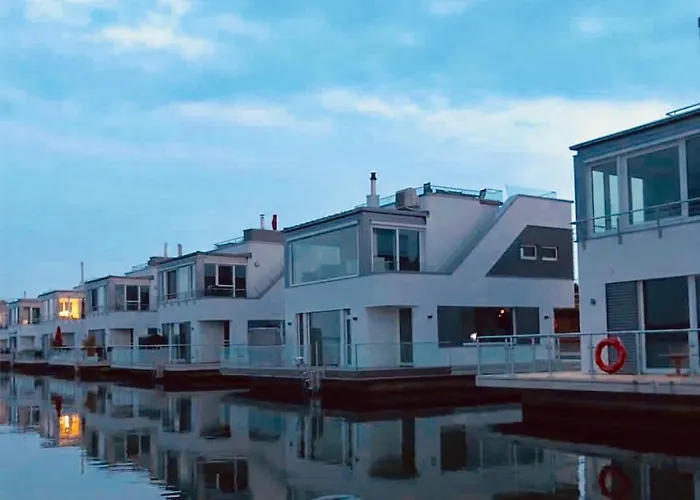 Hausboot Elandi